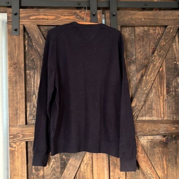 ⭐️Host Pick ⭐️Tommy Hilfiger V Neck Pima Cotton Cashmere sweater XL - Picture 3 of 9